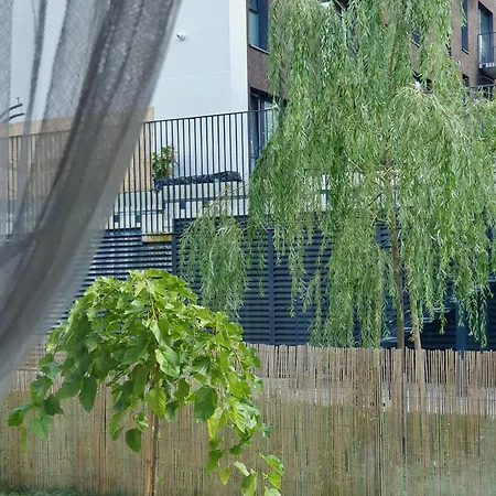 Spacious With Great Location/urban Rent Appartement *