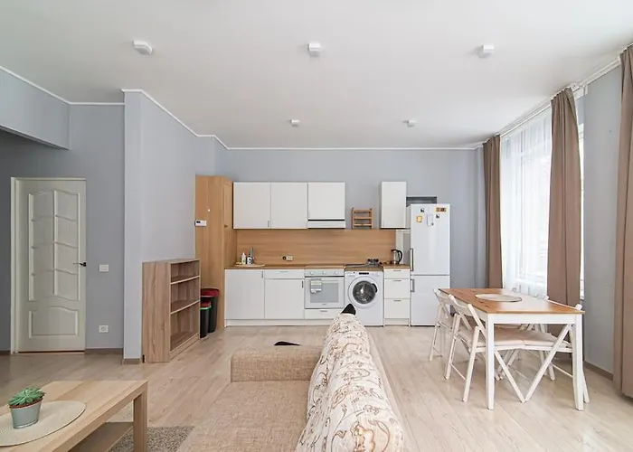 Spacious With Great Location/urban Rent